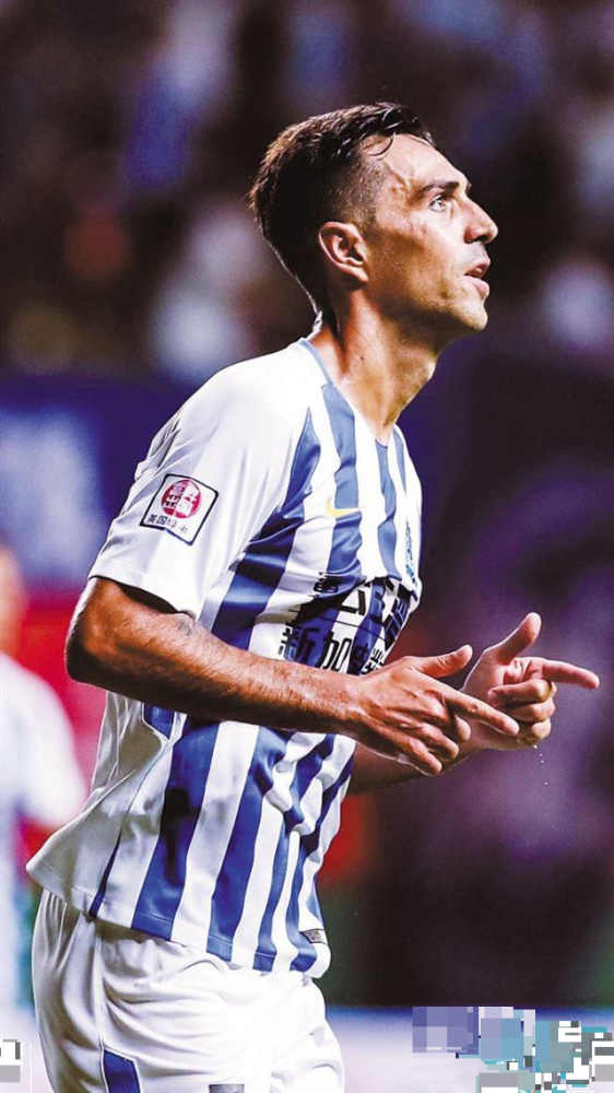 包含埃因霍温内部会议纪要流出——今晚复出首秀，意大利杯使命明确，心理建设被强调的词条